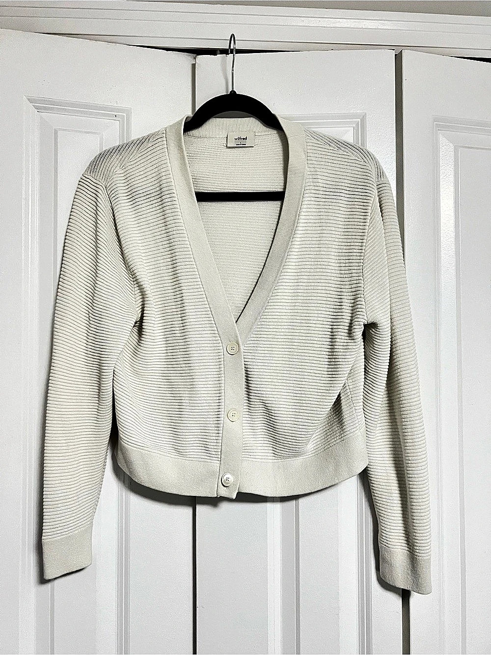 Aritzia Wilfred V-Neck Cardigan in White Like New